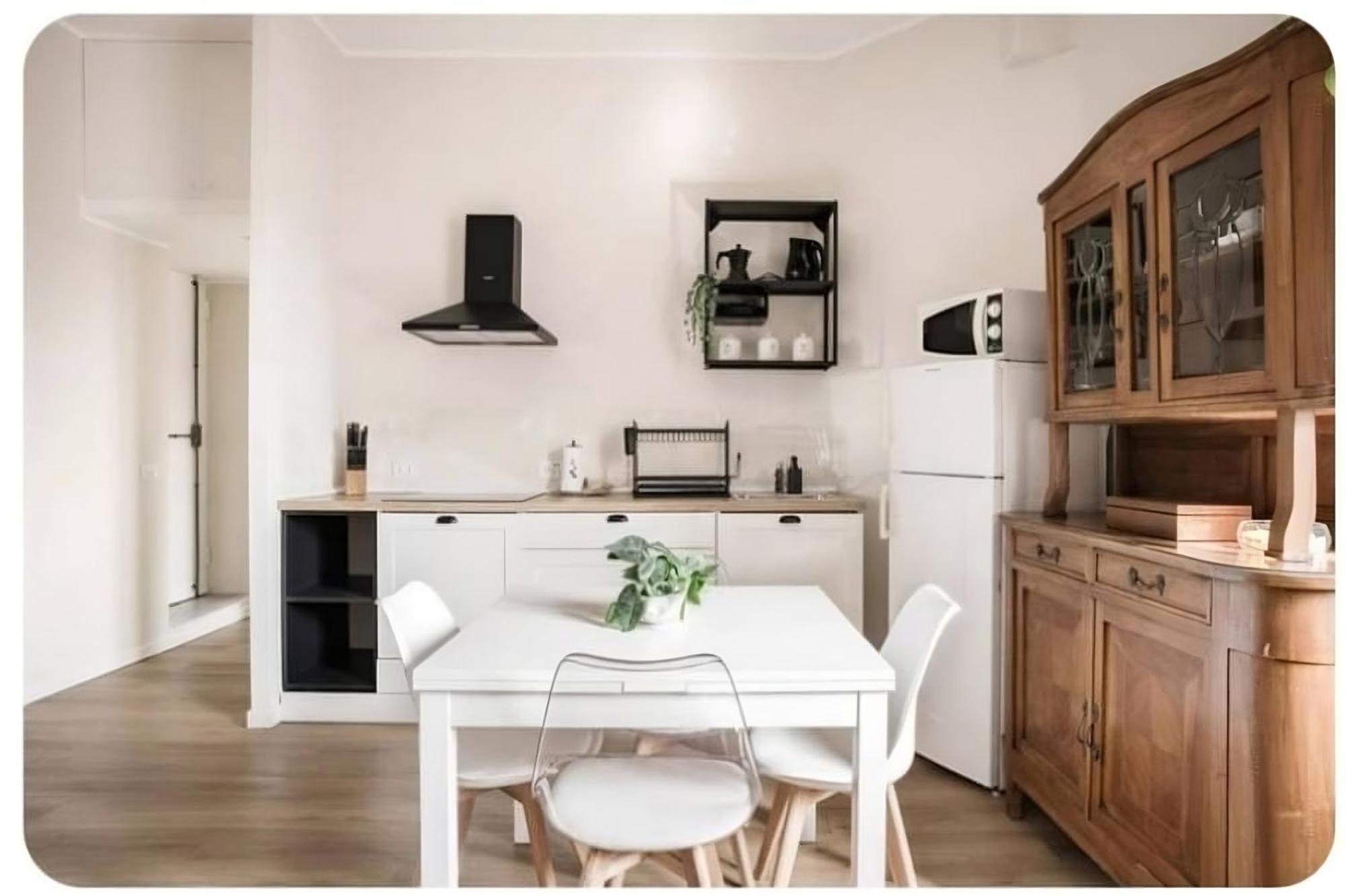 2 Bedroom Gem Near Milano Centrale Fast Wi Fi Kademy House Exteriér fotografie