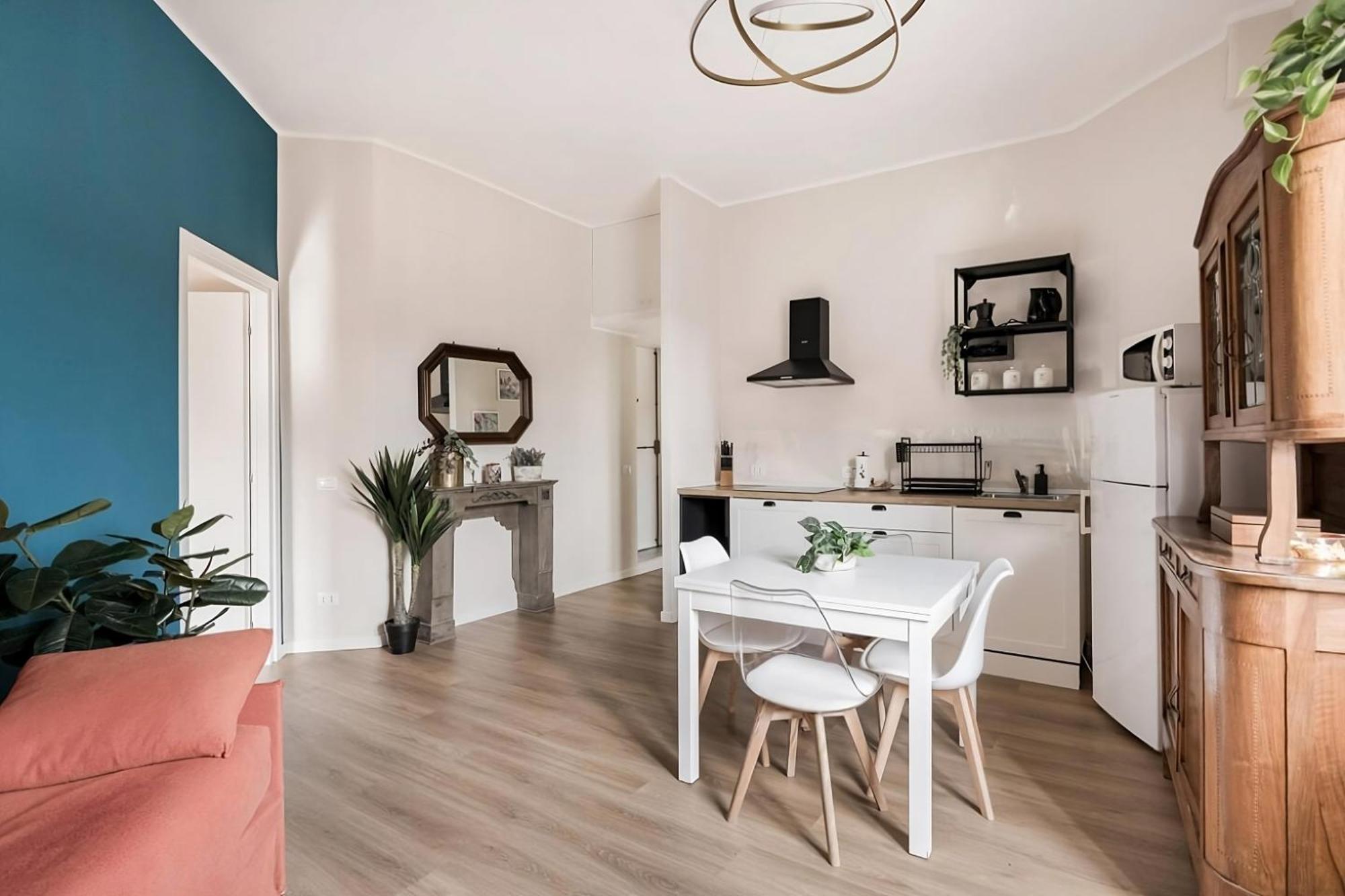 2 Bedroom Gem Near Milano Centrale Fast Wi Fi Kademy House Exteriér fotografie