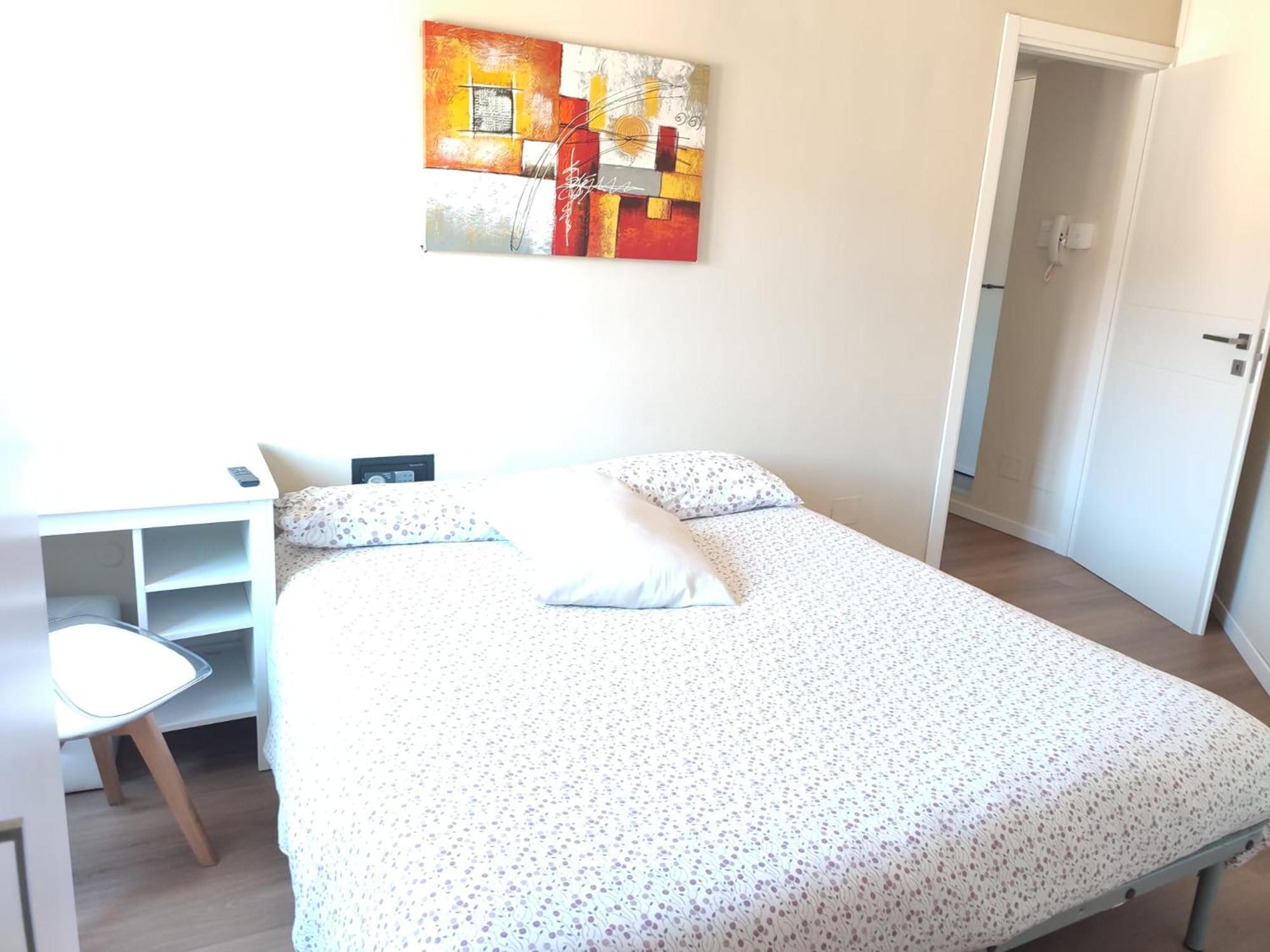 2 Bedroom Gem Near Milano Centrale Fast Wi Fi Kademy House Exteriér fotografie